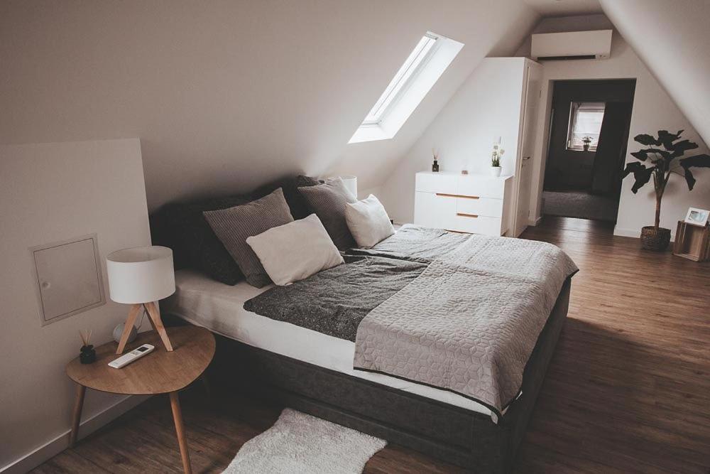 Traumhaftes Apartment Lauf 라우프 안 데어 페그니츠 외부 사진